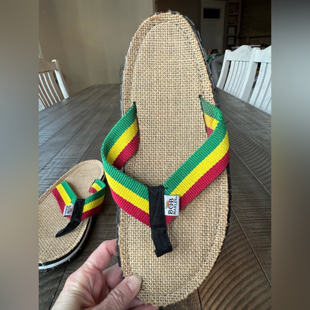 Bob Marley Fresco Rasta Flip Flop Sandals by Zion Rootswear Men’s Size 9 (NWOT)